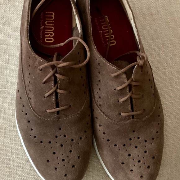 Suede  sneaker - Picture 1 of 3